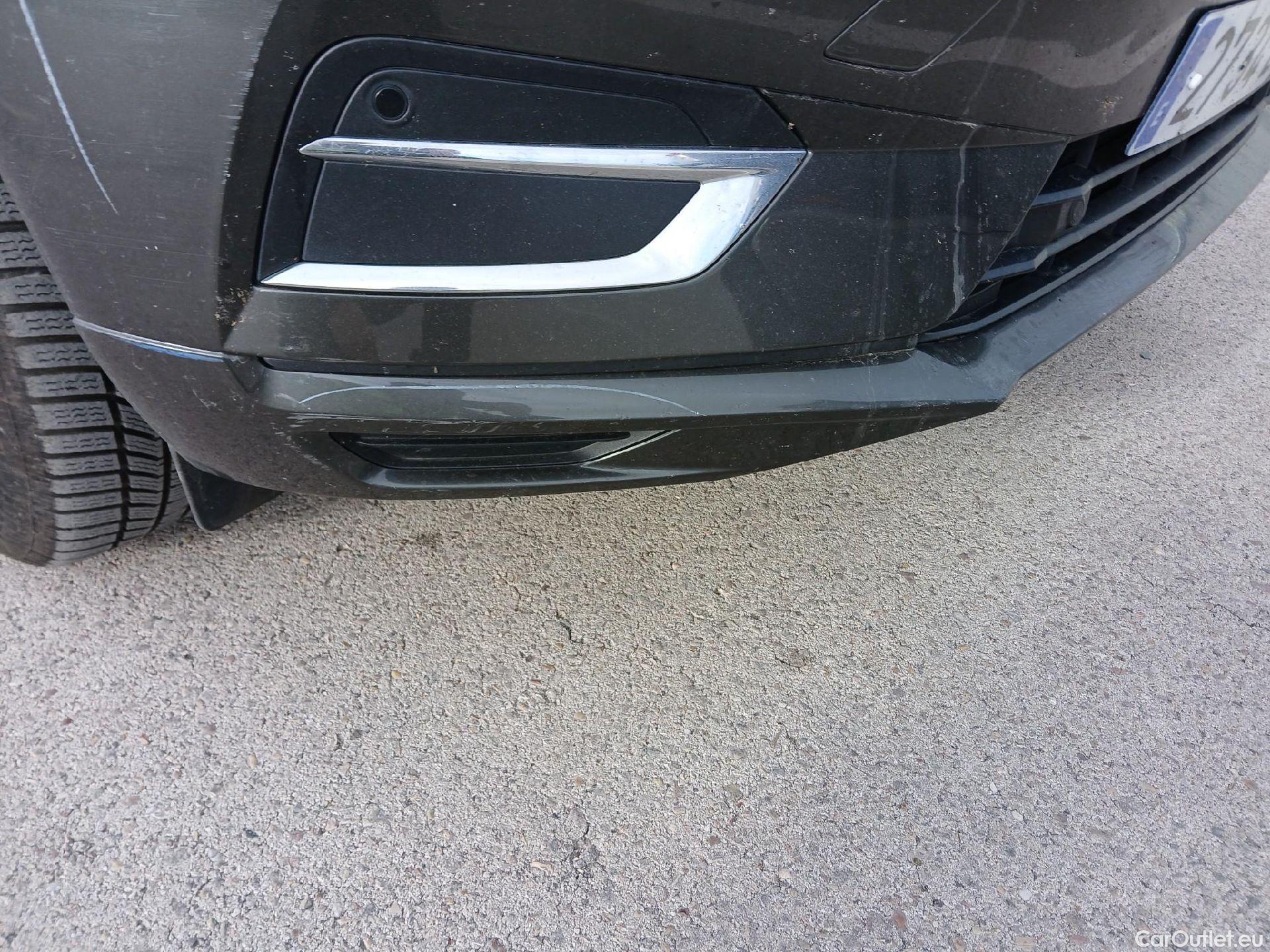  Volvo  XC60 VOLVO  / 2017 / 5P / todoterreno 2.0 B4 D4 AWD Inscription Auto #6