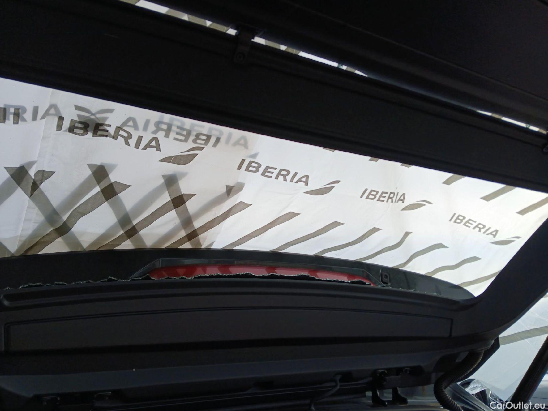  Volvo  XC60 VOLVO  / 2017 / 5P / todoterreno 2.0 B4 D4 AWD Inscription Auto #15