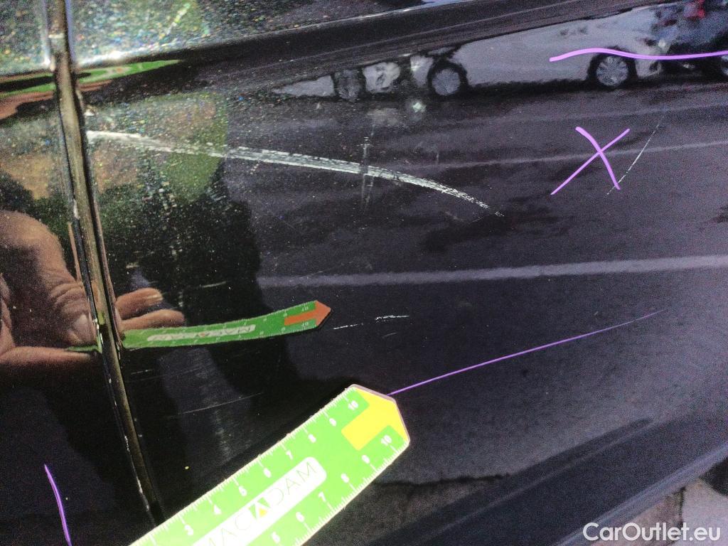  Volkswagen  T-ROC VOLKSWAGEN  / 2017 / 5P / todoterreno Advance 1.0 TSI 81kW (110CV) #22