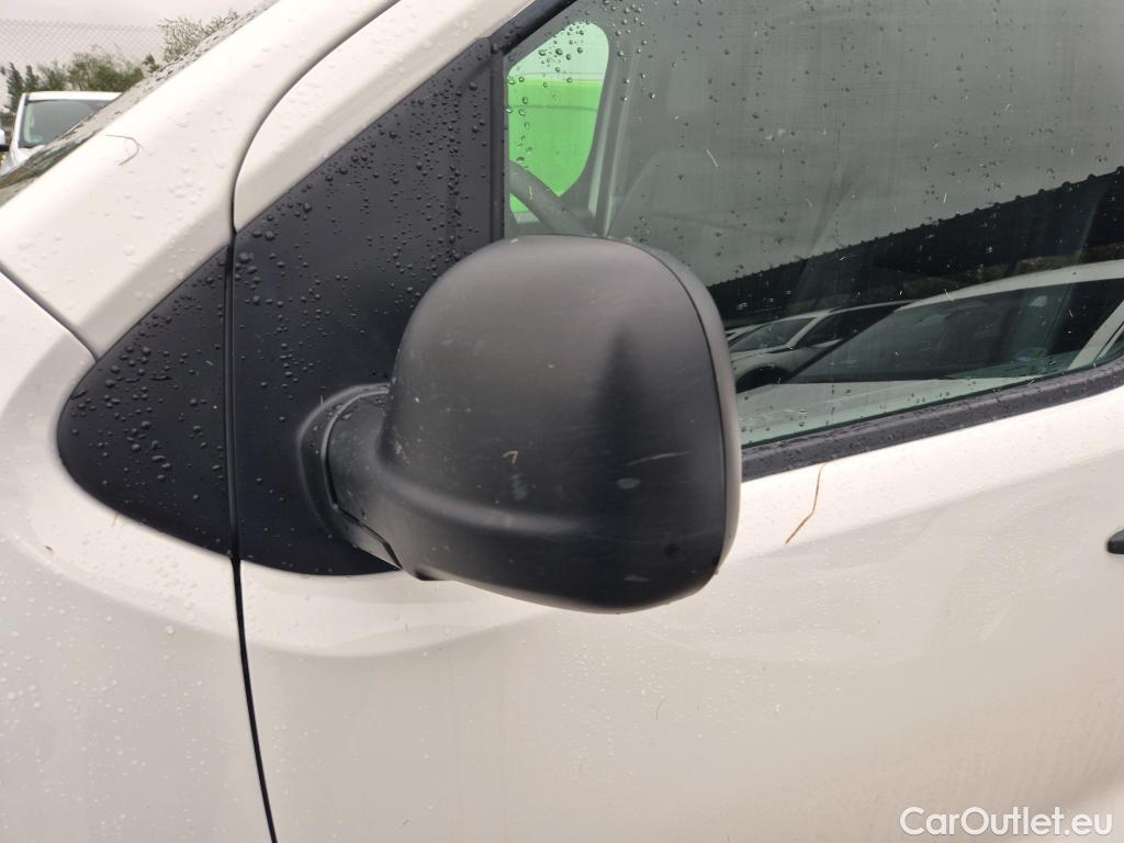  Opel  Vivaro OPEL  / 2019 / 4P / furgón 1.5 Diésel 74kW (100CV) M Std Express (CX) #17