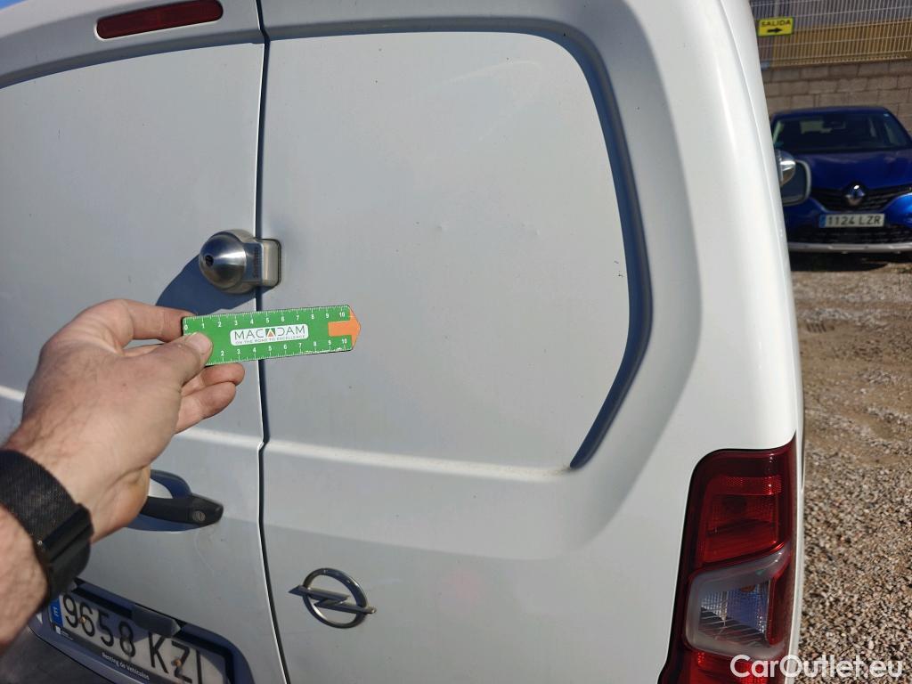  Opel  Combo OPEL  / 2018 / 3P / furgón derivado de turismo 1.6 TD S/S 74kW (100CV) Express L H1 650 #36