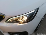  Peugeot  308 PEUGEOT  / 2017 / 5P / familiar SW Active Pack BlueHDi 130 S&S #16