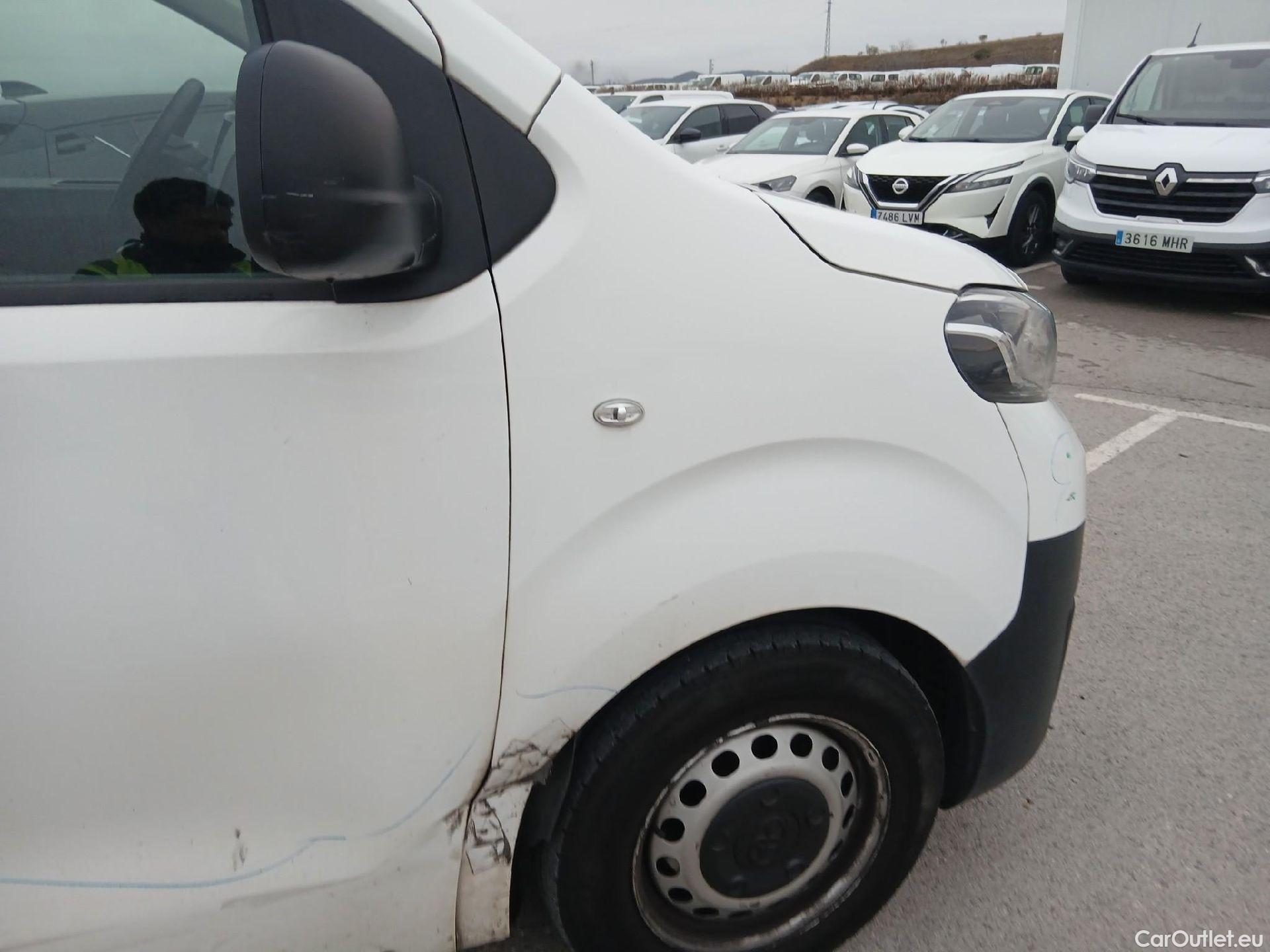  Toyota  Proace TOYOTA  / 2020 / 4P / furgón 1.5D 100CV GX 1PL 2PT L1 #57