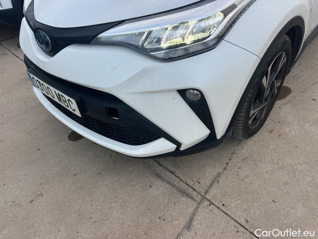  Toyota  C-HR TOYOTA  / 2019 / 5P / todoterreno 2.0 180H Advance #9