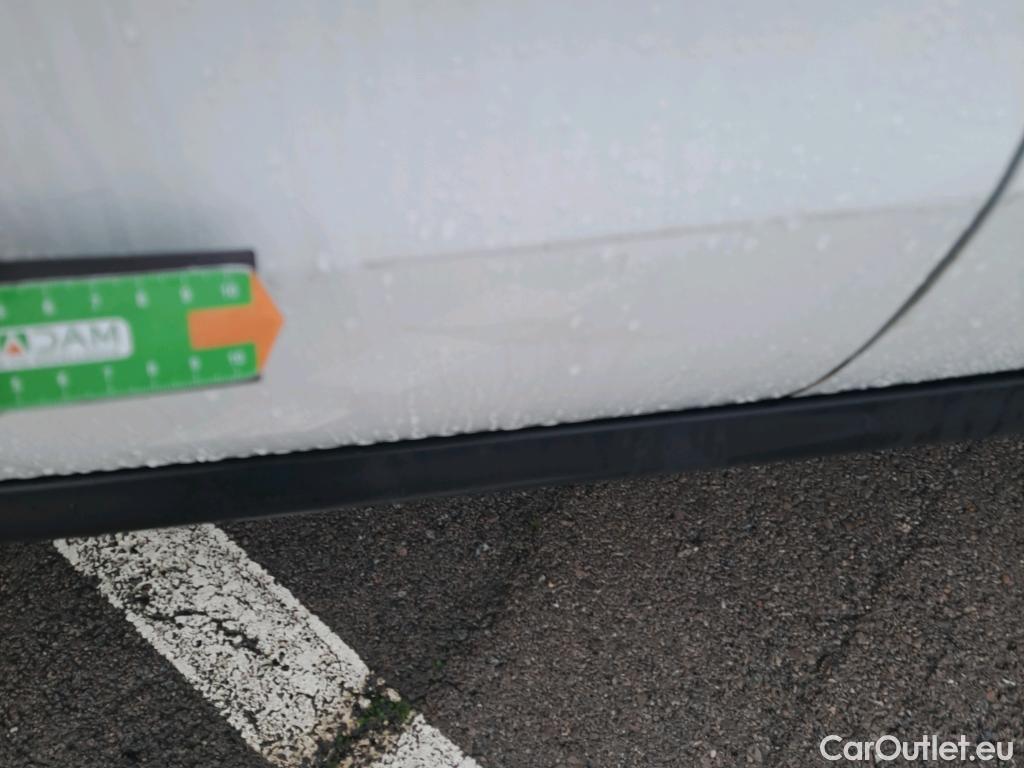  Citroen  C3 CITROEN  Aircross / 2017 / 5P / todoterreno PureTech 81kW (110CV) S&S SHINE #10