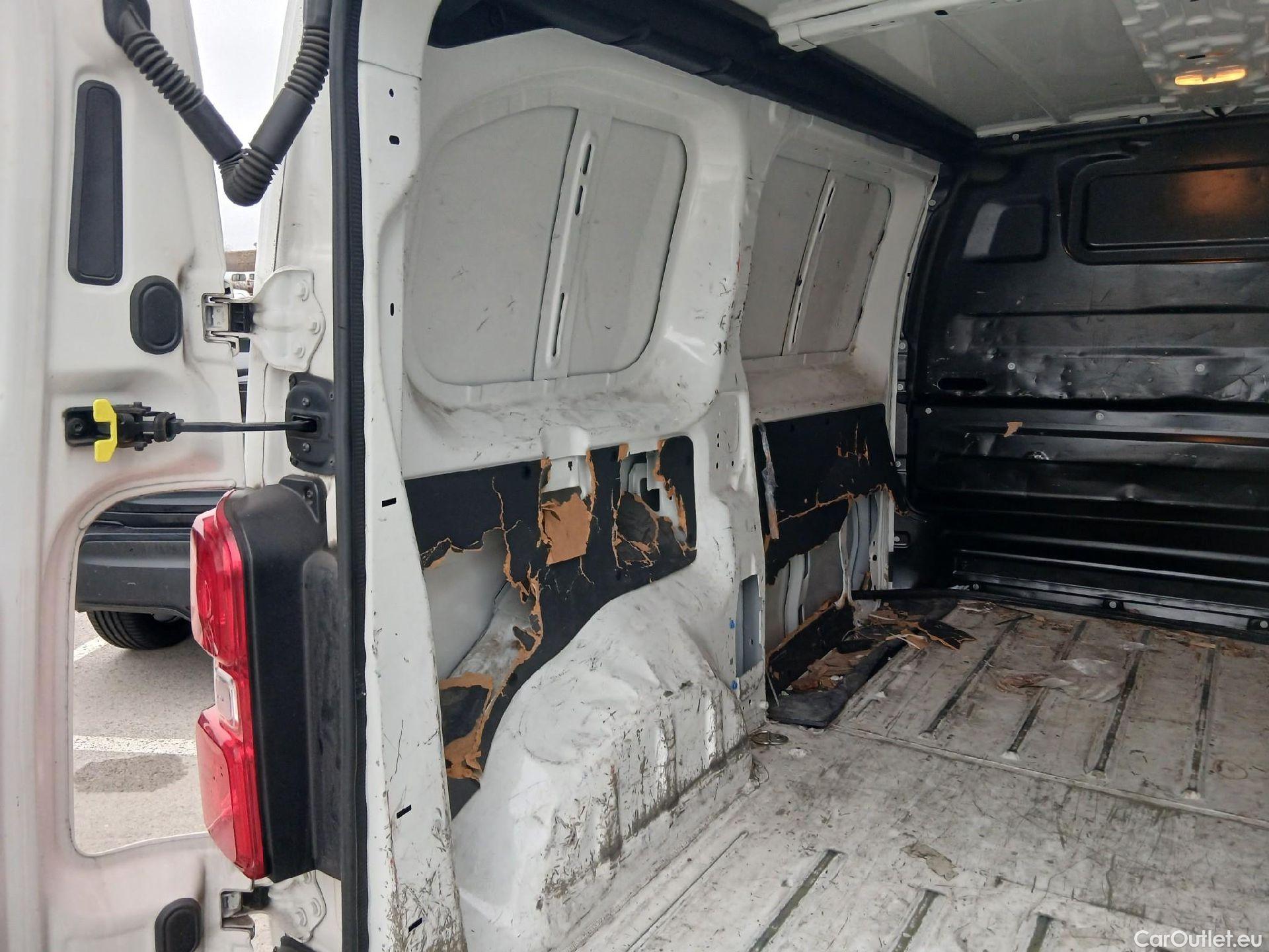  Toyota  Proace TOYOTA  / 2020 / 4P / furgón 1.5D 100CV GX 1PL 2PT L1 #22