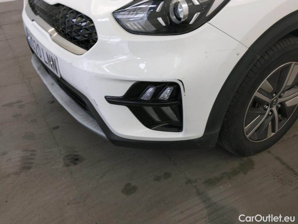  KIA  Niro KIA  / 2019 / 5P / crossover 1.6 GDi HEV 104kW (141CV) Drive #23
