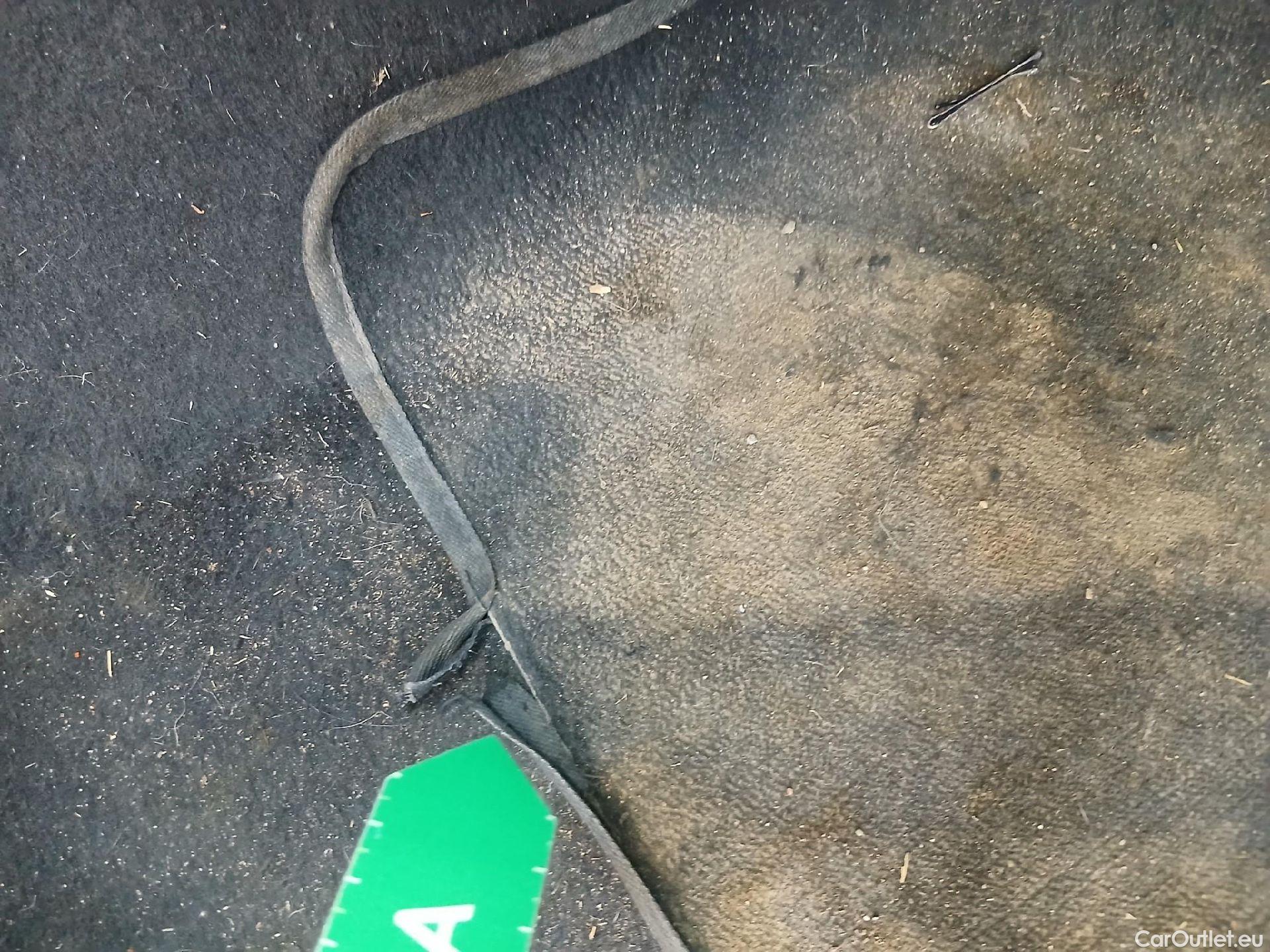  Seat  Arona SEAT  / 2017 / 5P / todoterreno 1.0 TSI 85kW (115Cv) Style Edition Eco (CX) #16