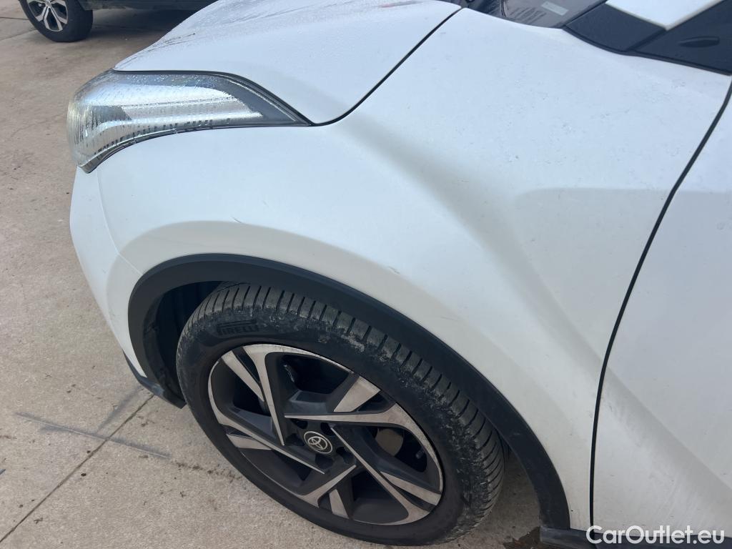  Toyota  C-HR TOYOTA  / 2019 / 5P / todoterreno 2.0 180H Advance #6