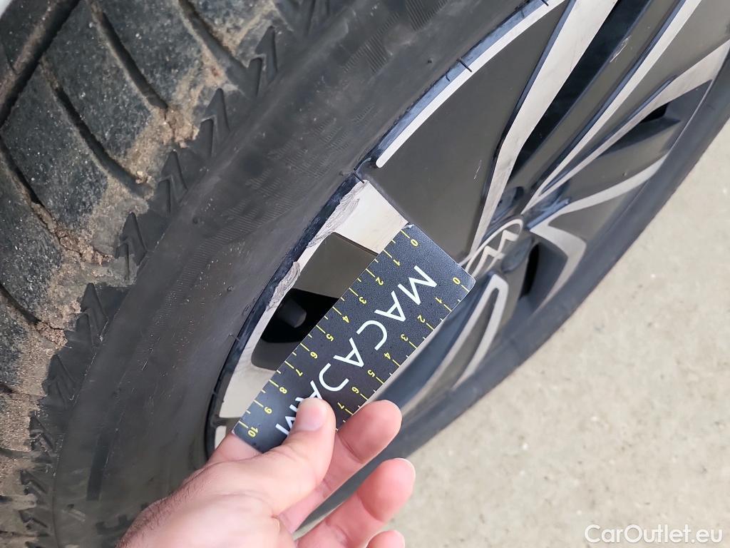  Volkswagen  Polo VOLKSWAGEN  / 2021 / 5P / berlina con portón Life 1.0 TSI 70kW (95CV) #10