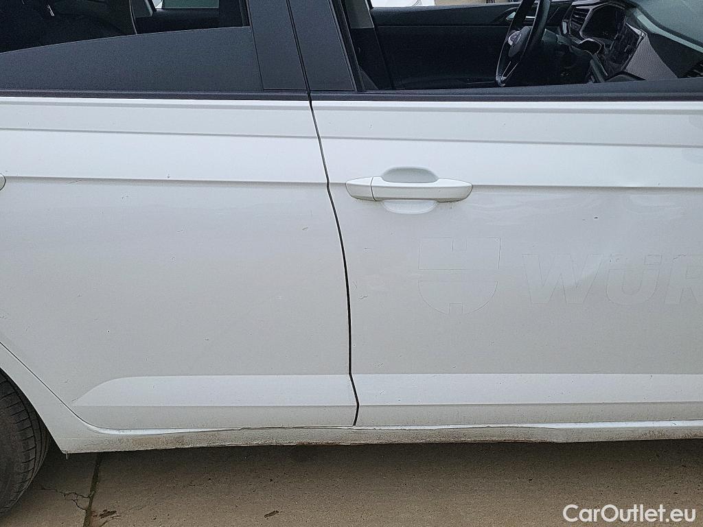  Volkswagen  Polo VOLKSWAGEN  / 2021 / 5P / berlina con portón Life 1.0 TSI 70kW (95CV) #1