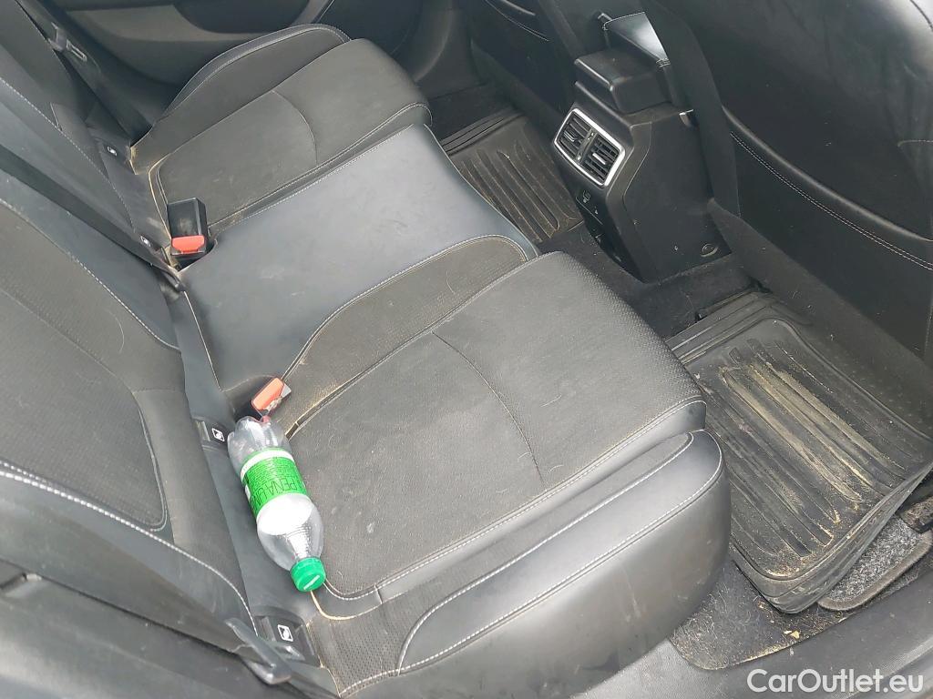  Renault  Megane RENAULT Mégane / 2020 / 5P / berlina con portón Zen Blue dCi 85 kW (115CV) EDC #16