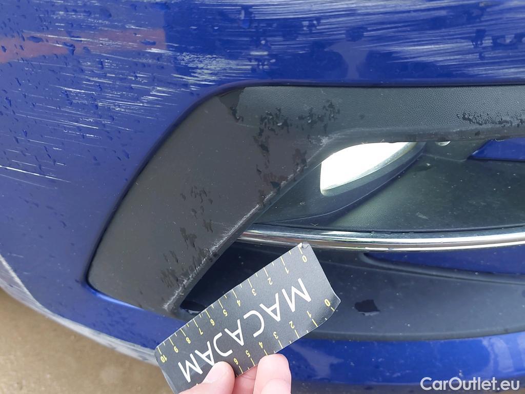  Renault  Megane RENAULT Mégane / 2020 / 5P / berlina con portón Zen Blue dCi 85 kW (115CV) EDC #26