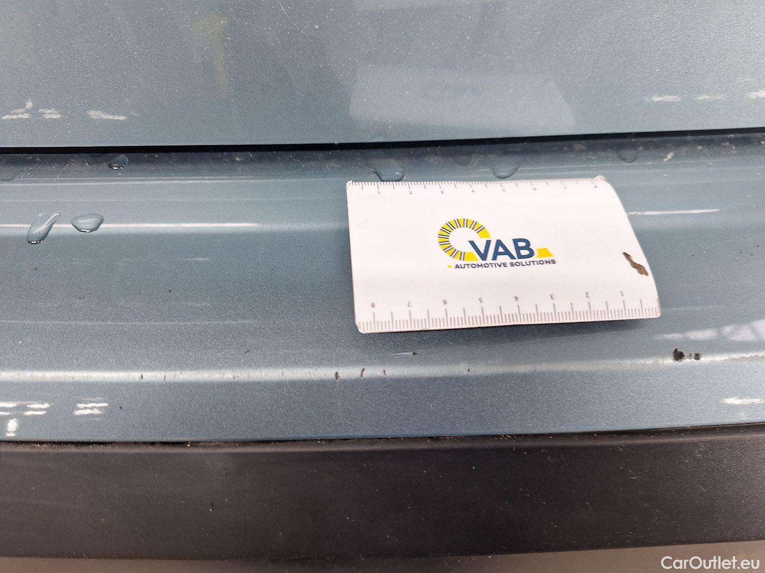  Citroen  C4 Citroën,  '20, Citroën  1.5 BlueHDi 110 S&S MAN6 Feel 5d #8