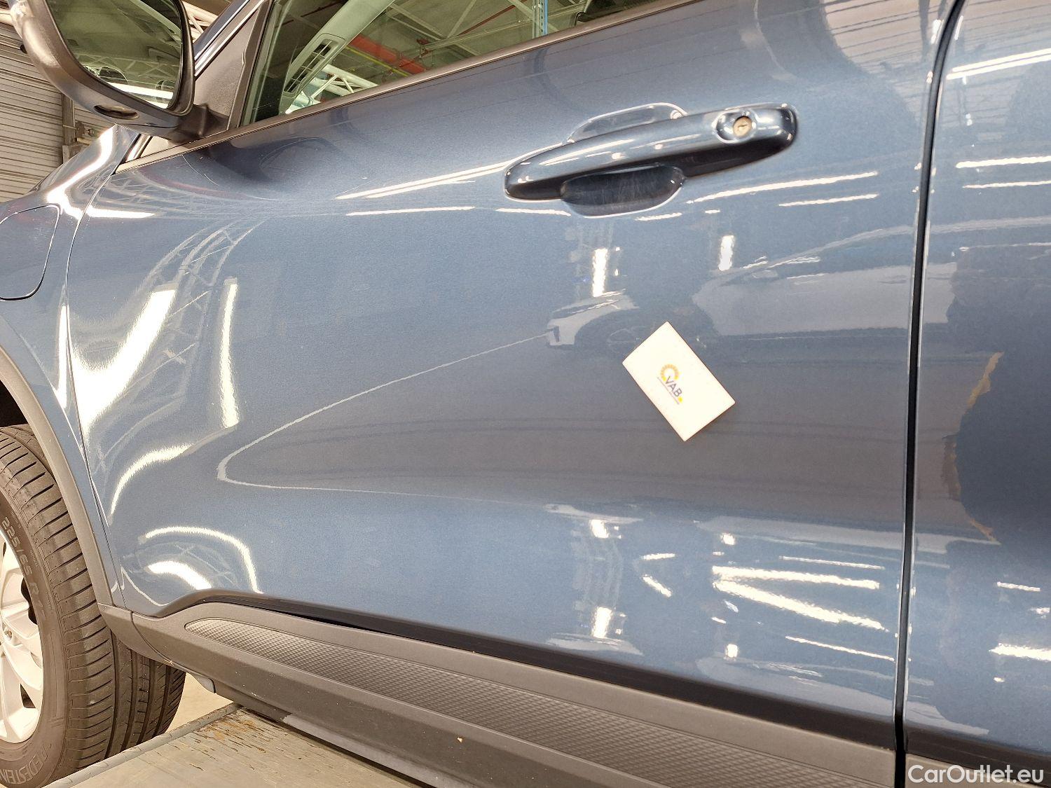  Ford  Kuga Ford,  '19 PHEV, Ford  2.5i PHEV Aut. 165kW Titanium 5d #9