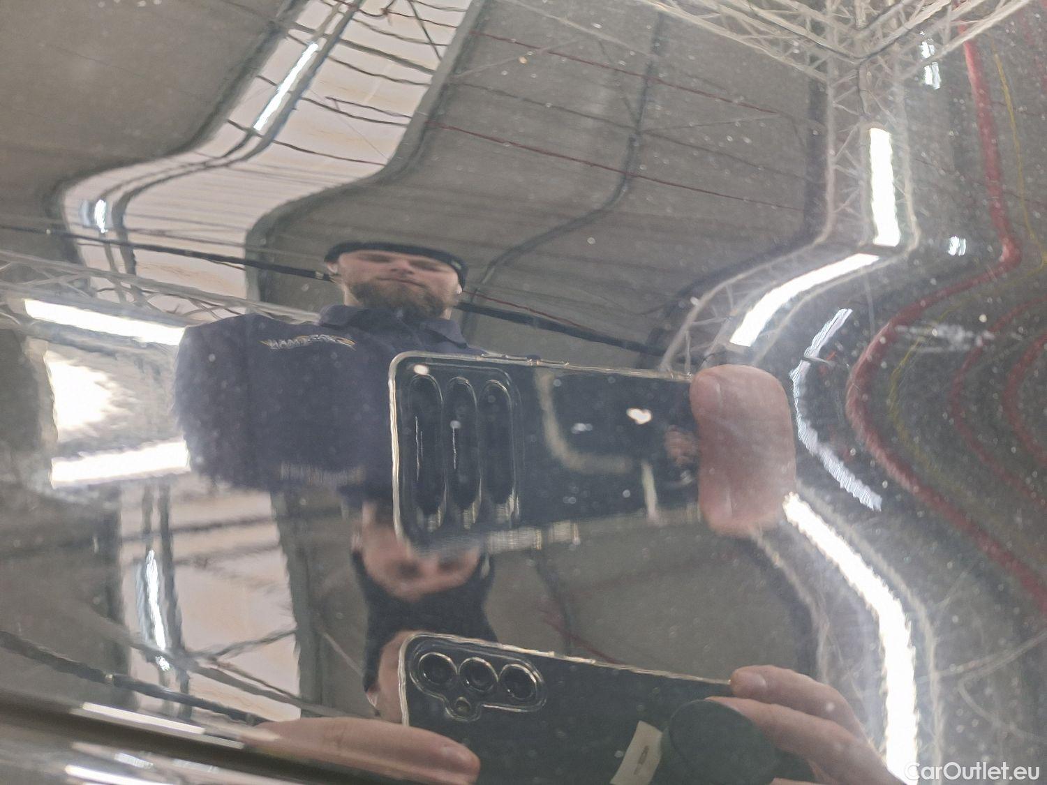  Hyundai   Ioniq Hyundai, FL'19, Hyundai 1.6 GDi ISG DCT Hybride Feel 5d #68