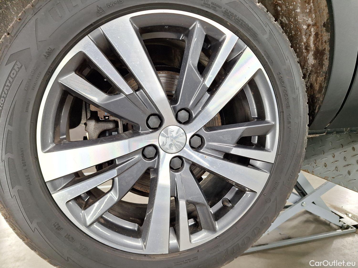  Peugeot  5008 Peugeot,  FL'20, Peugeot  1.5 BlueHDi 96kW S&S EAT8 Allure Pack #3