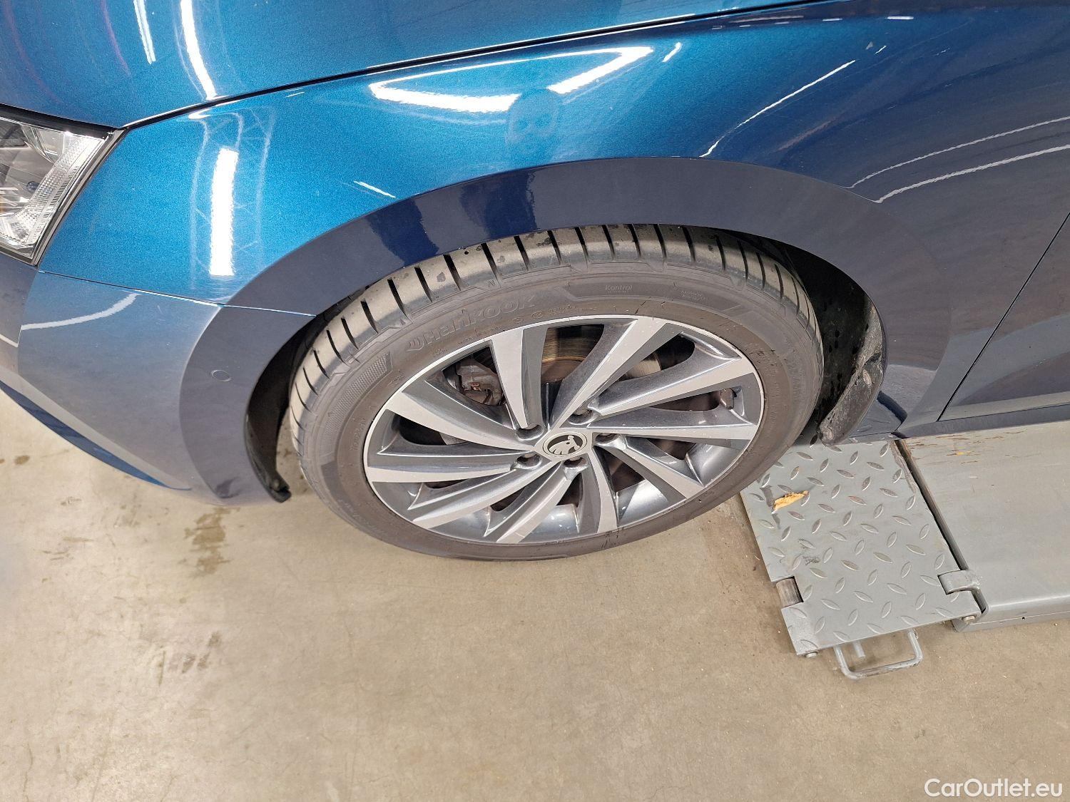  Skoda  Octavia Skoda,  Combi '20, Skoda  Combi 1.5 TSI 110kW Style 5d #54