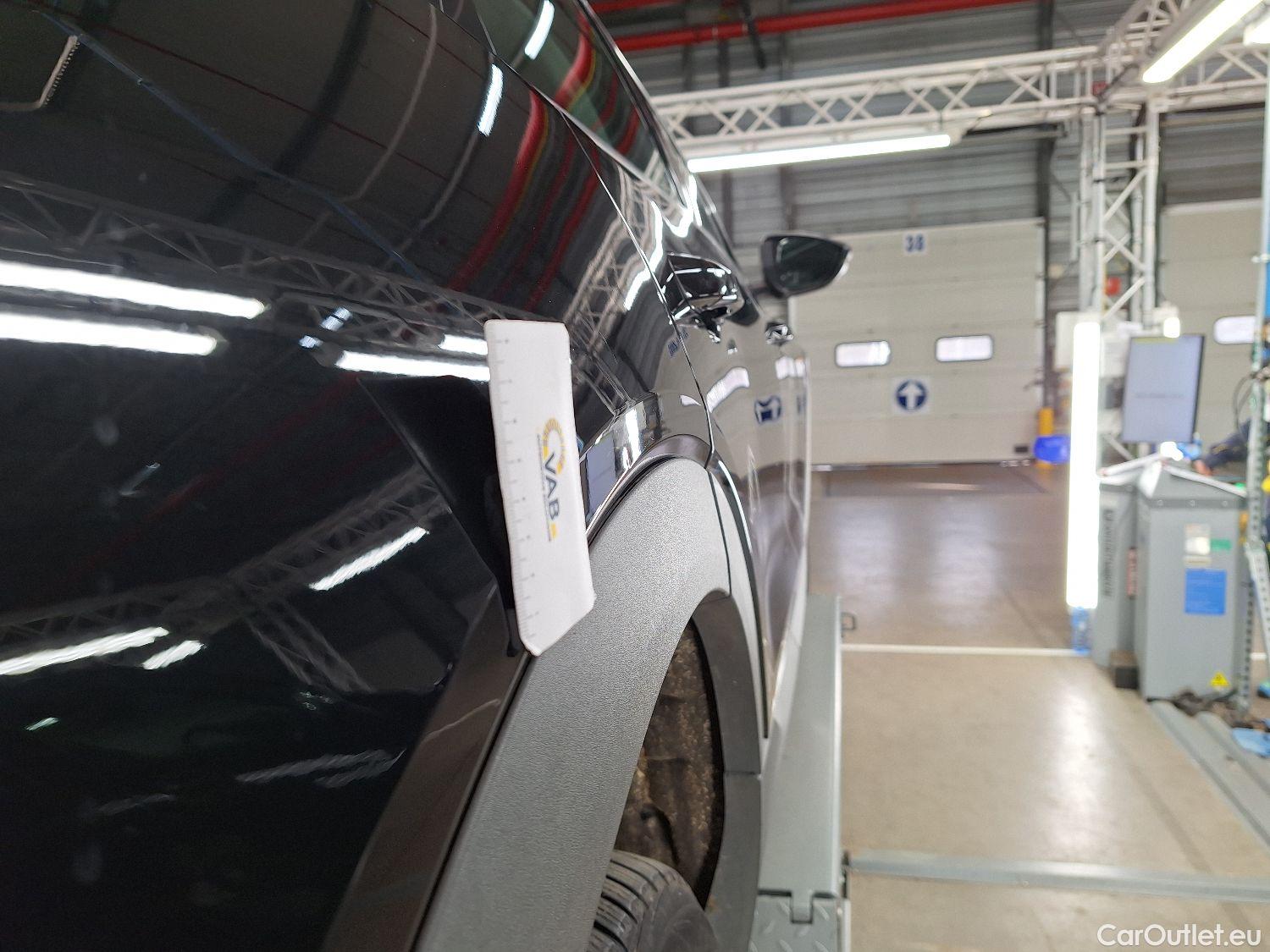  Audi  E-TRON Audi,  '19 BEV, Audi  55 Quattro 5d #10