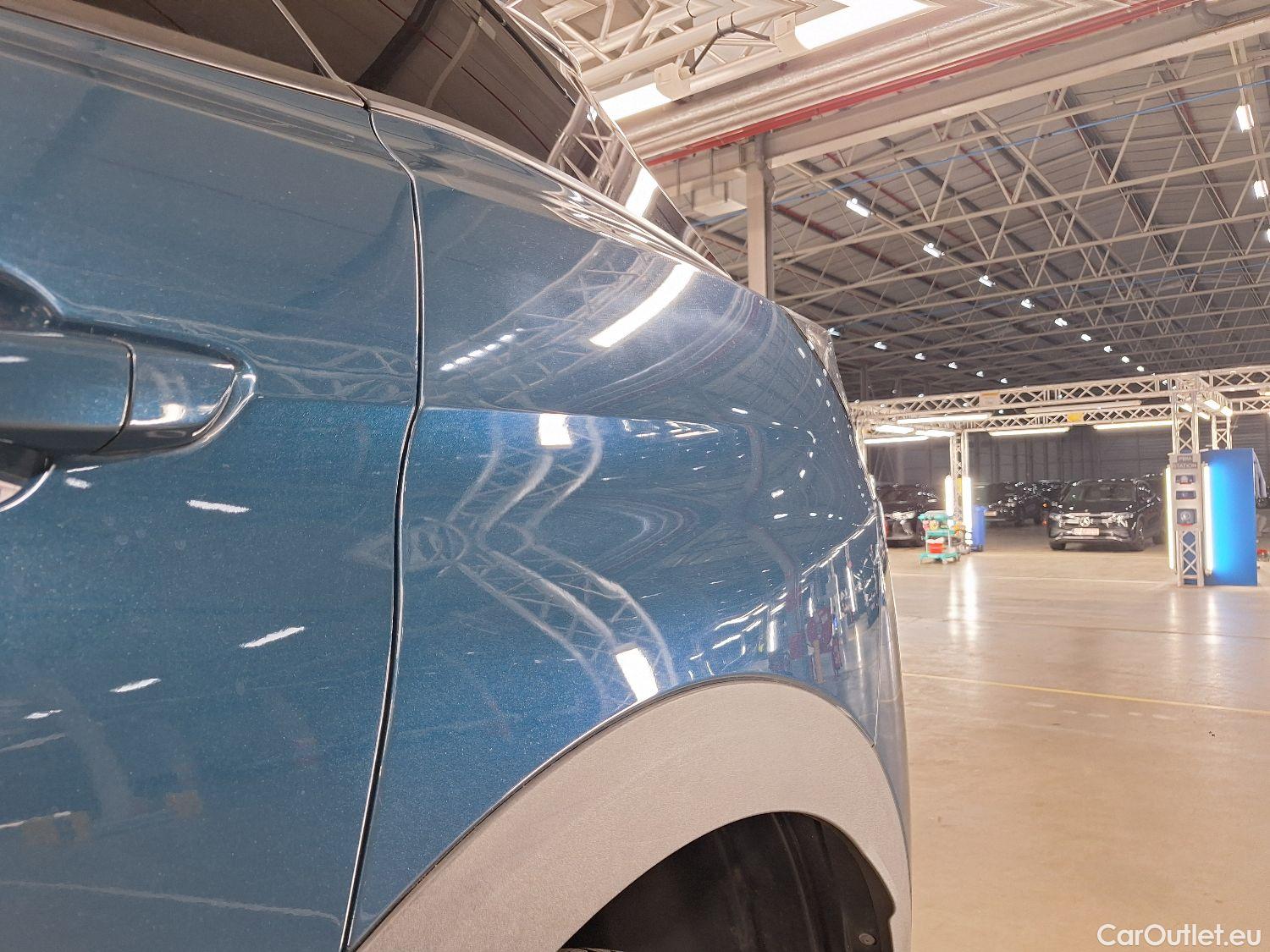  Peugeot  3008 Peugeot,  FL'20, Peugeot  1.5 BlueHDi 96kW S&S EAT8 Style 5d #21