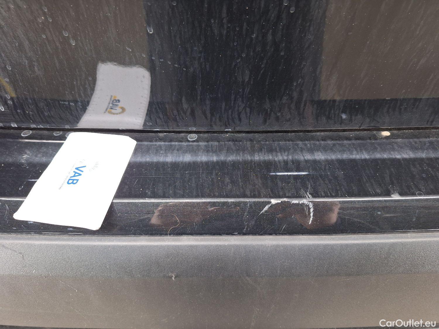  Bmw  X1 BMW,  FL'19, BMW  sDrive16dA (85 kW) 5d #15