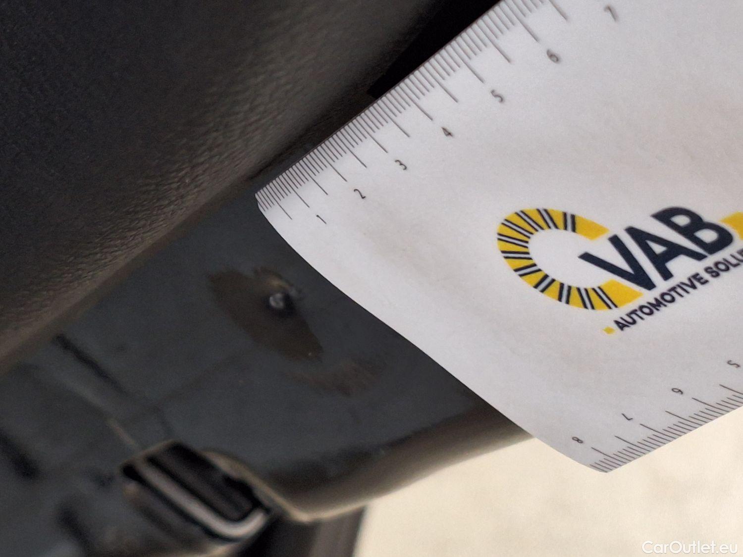  Bmw  X1 BMW,  FL'19, BMW  sDrive16dA (85 kW) 5d #36