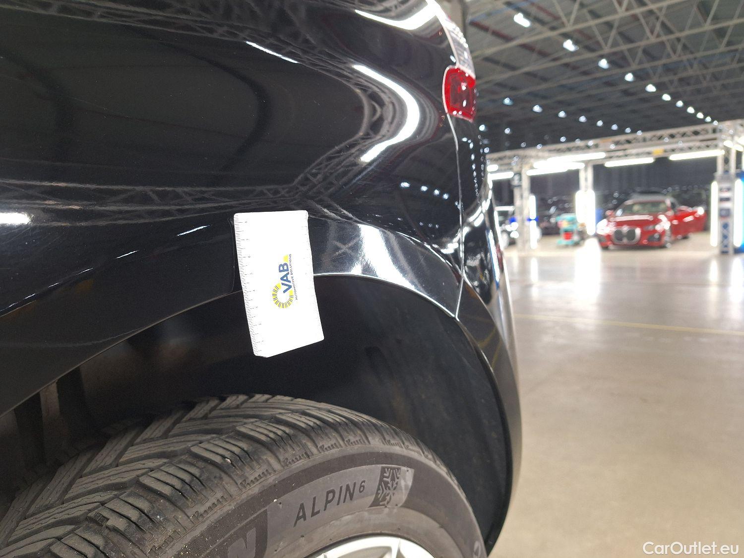  Peugeot  308 Peugeot,  FL'17, Peugeot  1.5 BlueHDi 130 S&S EAT8 Allure Pack 5 #12