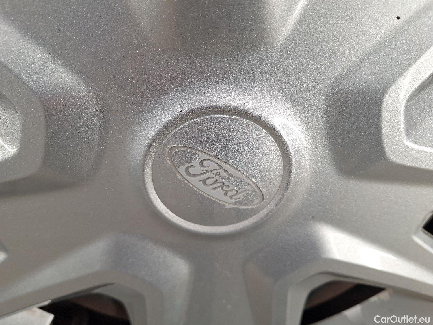  Ford  Fiesta Ford,  '17, Ford  1.1i 52kW Business Class 5d #4