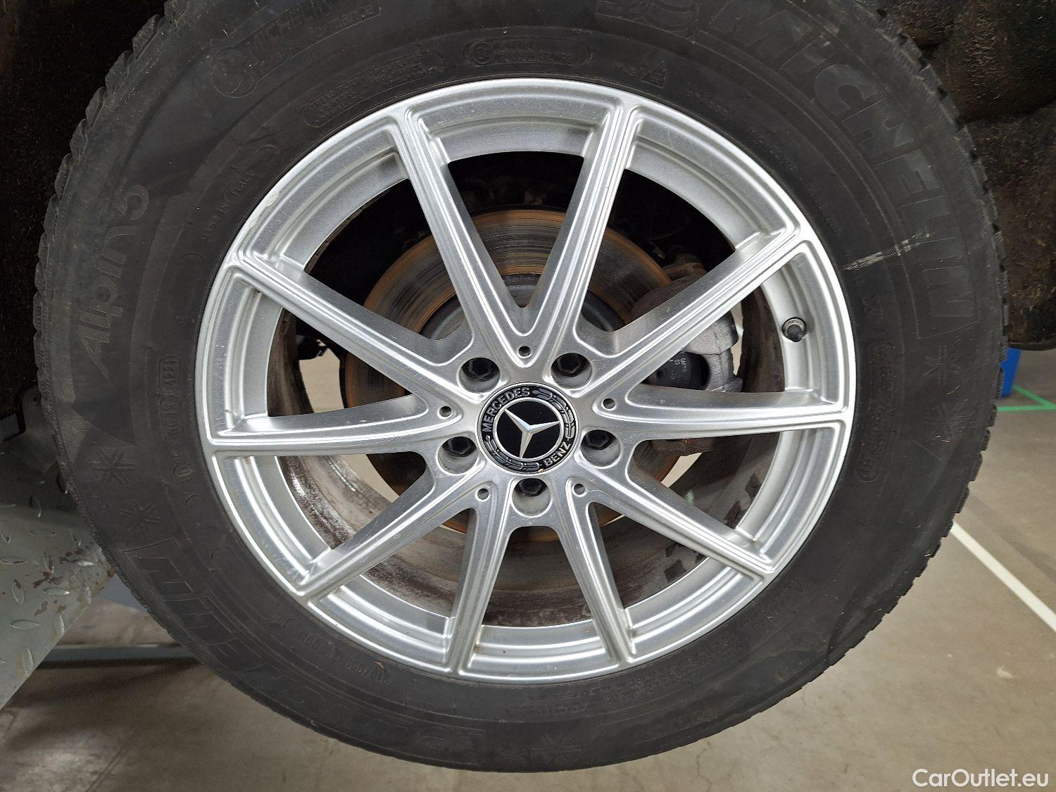  Mercedes  GLA Mercedes,  '20, Mercedes-Benz   200 d Business Solution 5d #16