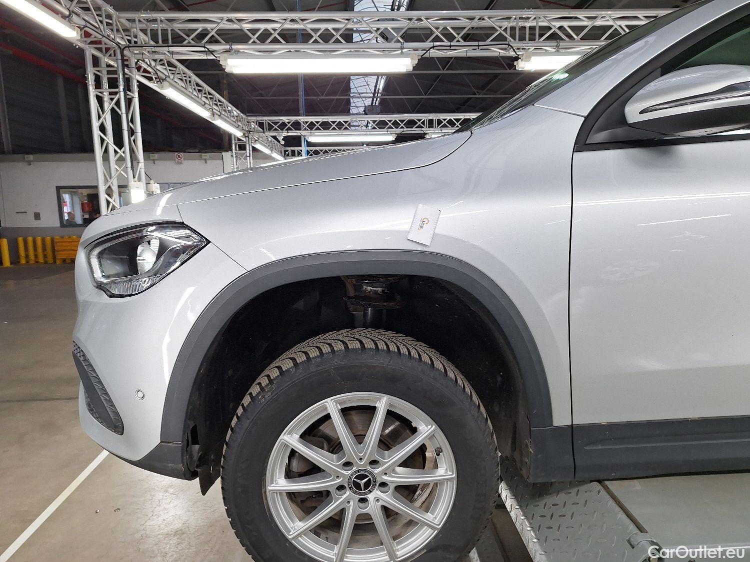  Mercedes  GLA Mercedes,  '20, Mercedes-Benz   200 d Business Solution 5d #28