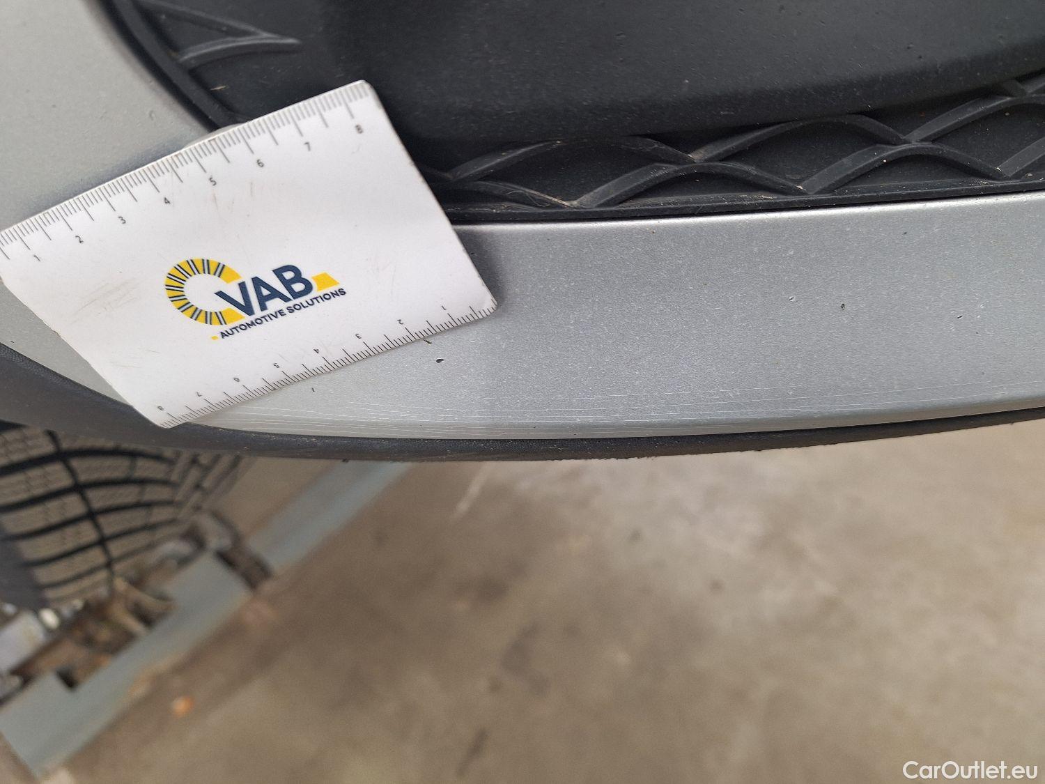  Mercedes  GLA Mercedes,  '20, Mercedes-Benz   200 d Business Solution 5d #2