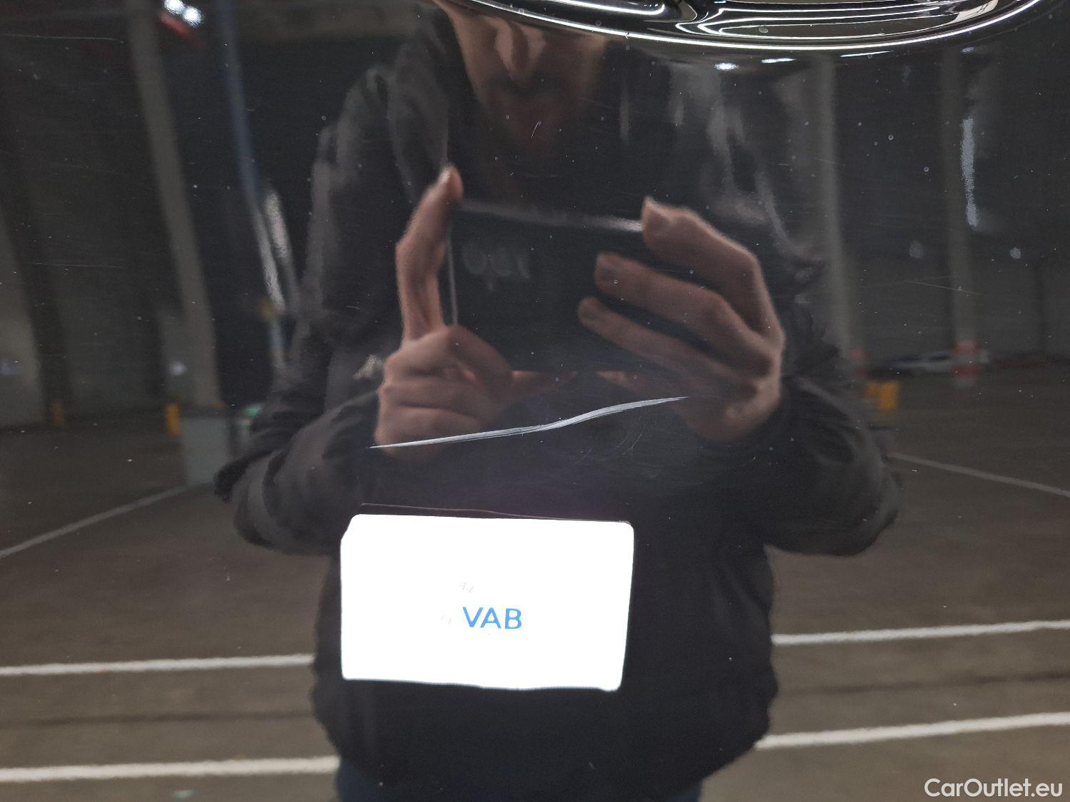  Peugeot  308 Peugeot,  FL'17, Peugeot  1.5 BlueHDi 130 S&S EAT8 Allure Pack 5 #30