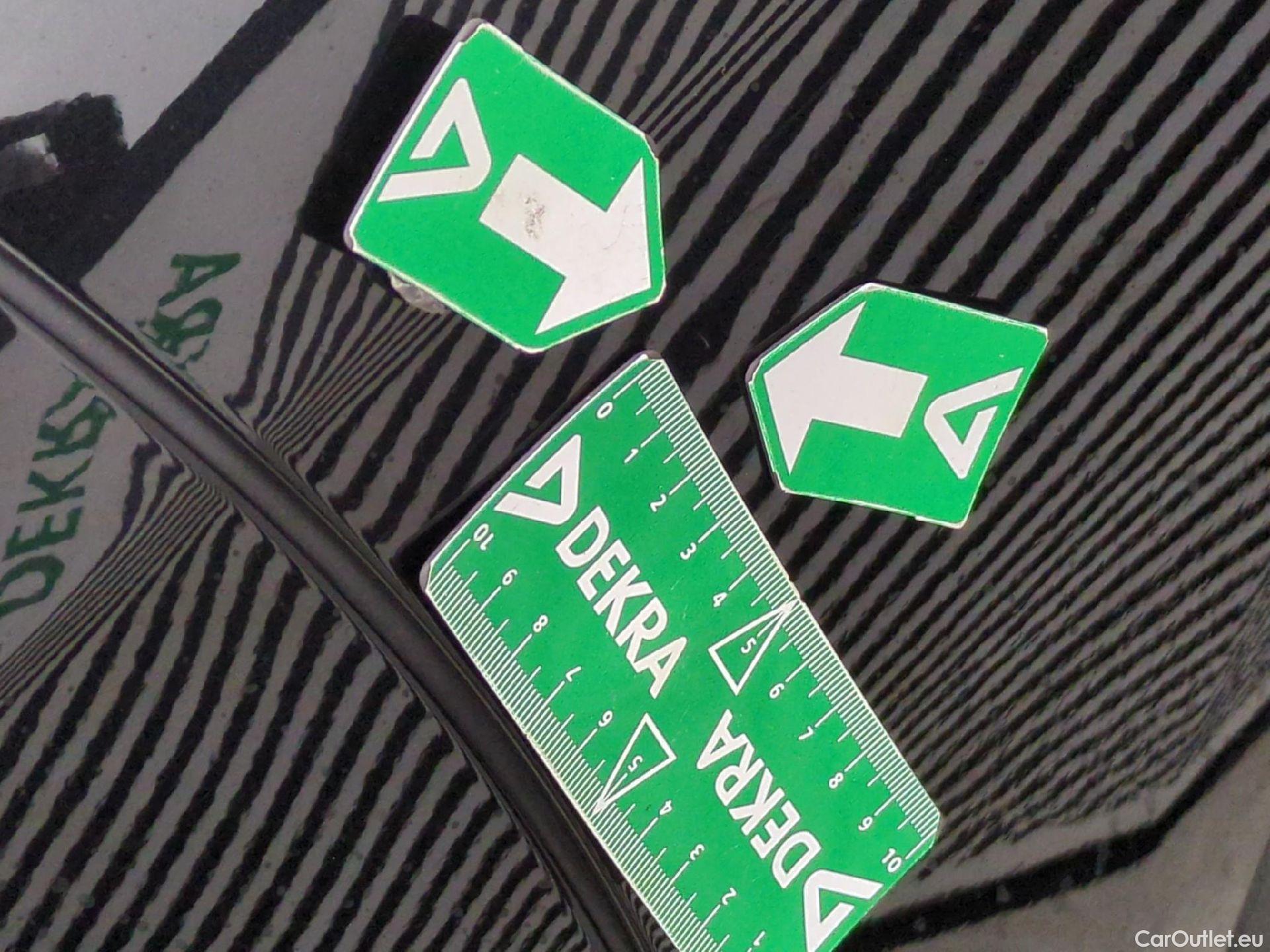  Bmw  X2 Série  sDrive 18i Lounge 1.5 135CV BVM6 E6d #18