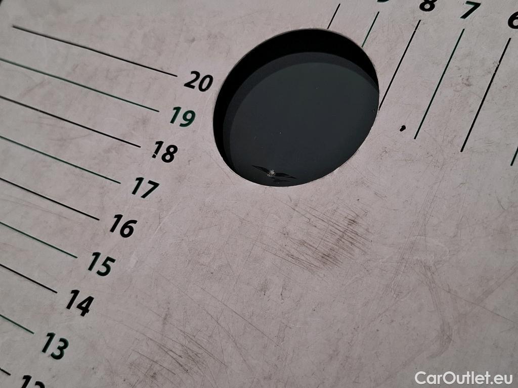  Mercedes  GLA MERCEDES-BENZ  / 2020 / 5P / SUV 1.3  250 e BUSINESS LINE DCT #6