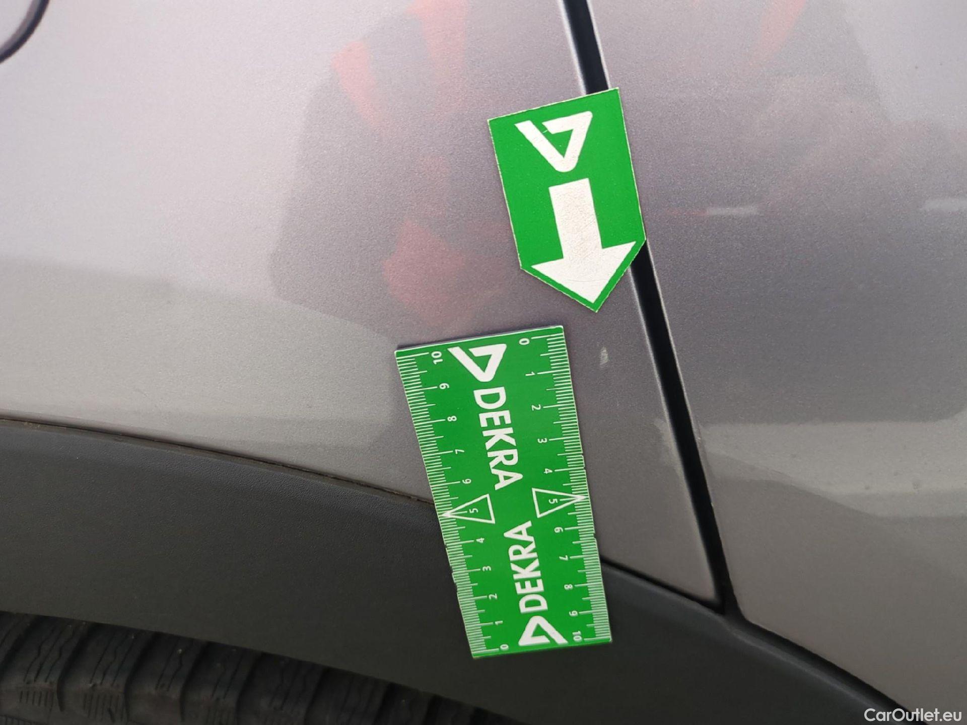  Opel   Grandland X Grandland X Elegance Business 1.5 130CV BVA8 E6d #18