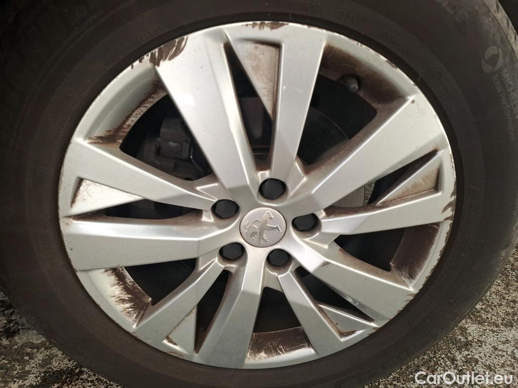  Peugeot  3008  Active Business 1.5 HDi 130CV BVA8 E6dT #9