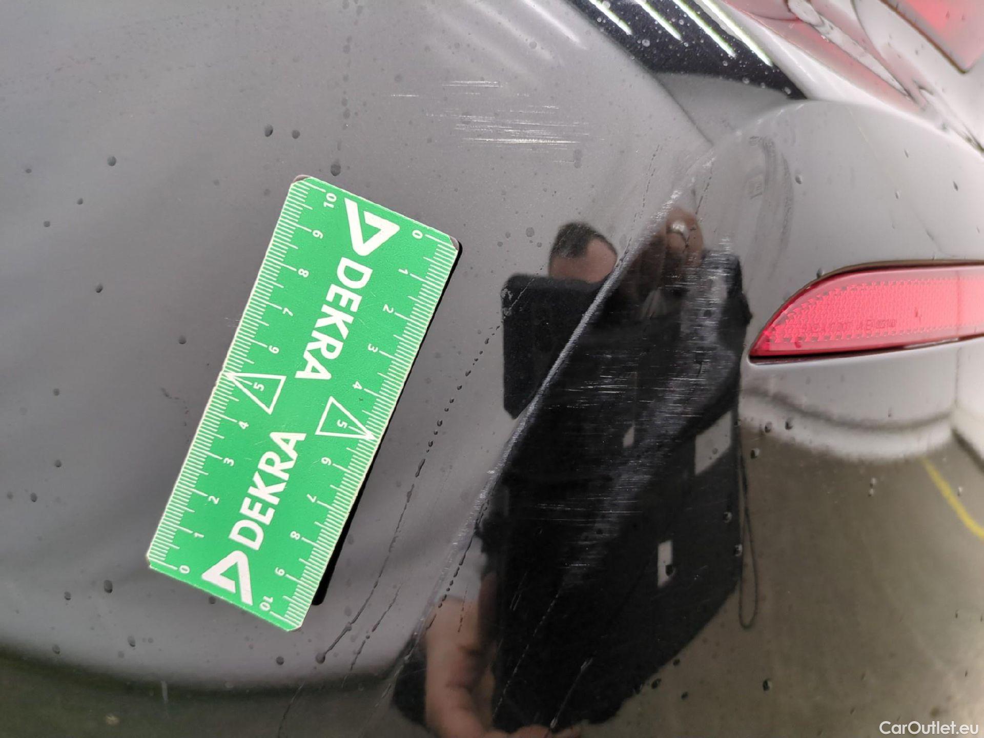  Bmw  X2 Série  sDrive 18i Lounge 1.5 135CV BVM6 E6d #33