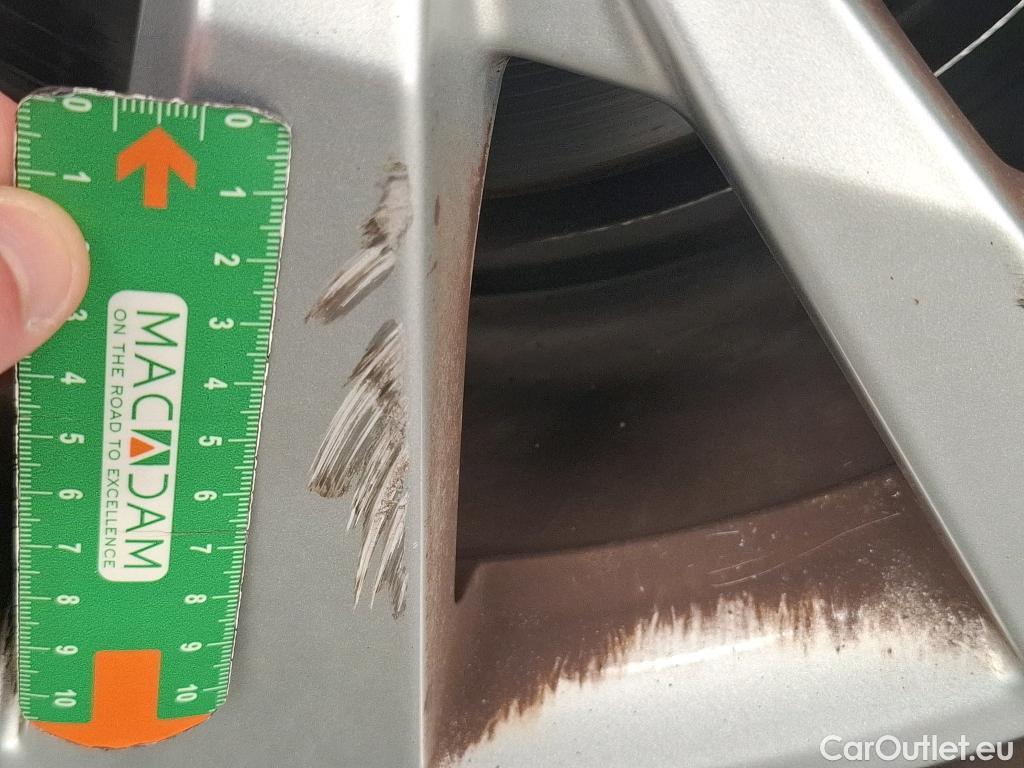  Peugeot  3008  Active Business 1.5 HDi 130CV BVA8 E6dT #17