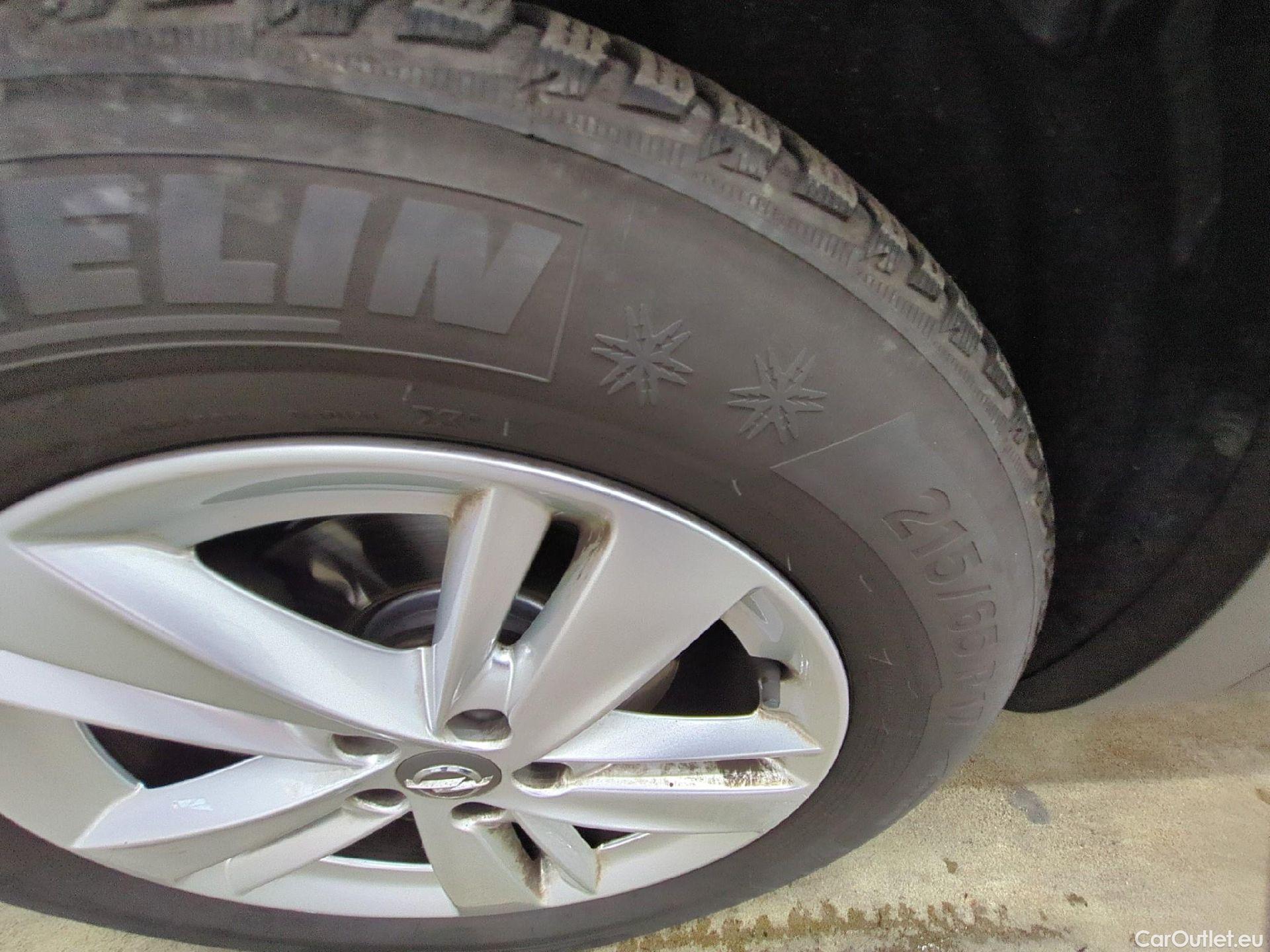  Opel   Grandland X Grandland X Elegance Business 1.5 130CV BVA8 E6d #2