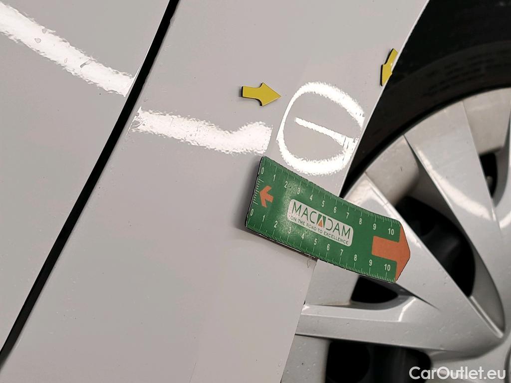  Toyota  Yaris TOYOTA  Hybride / 2019 / 5P / Berline Hybride 116h Dynamic Business Beyond Zer #9