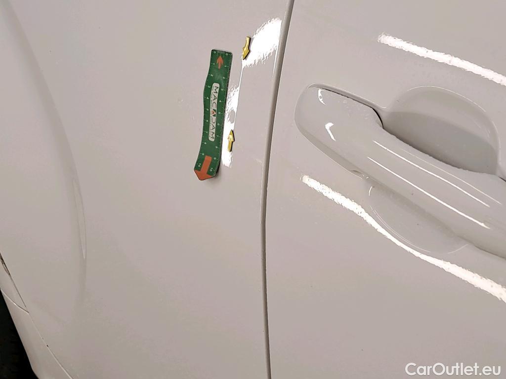  Toyota  Yaris TOYOTA  Hybride / 2019 / 5P / Berline Hybride 116h Dynamic Business Beyond Zer #6