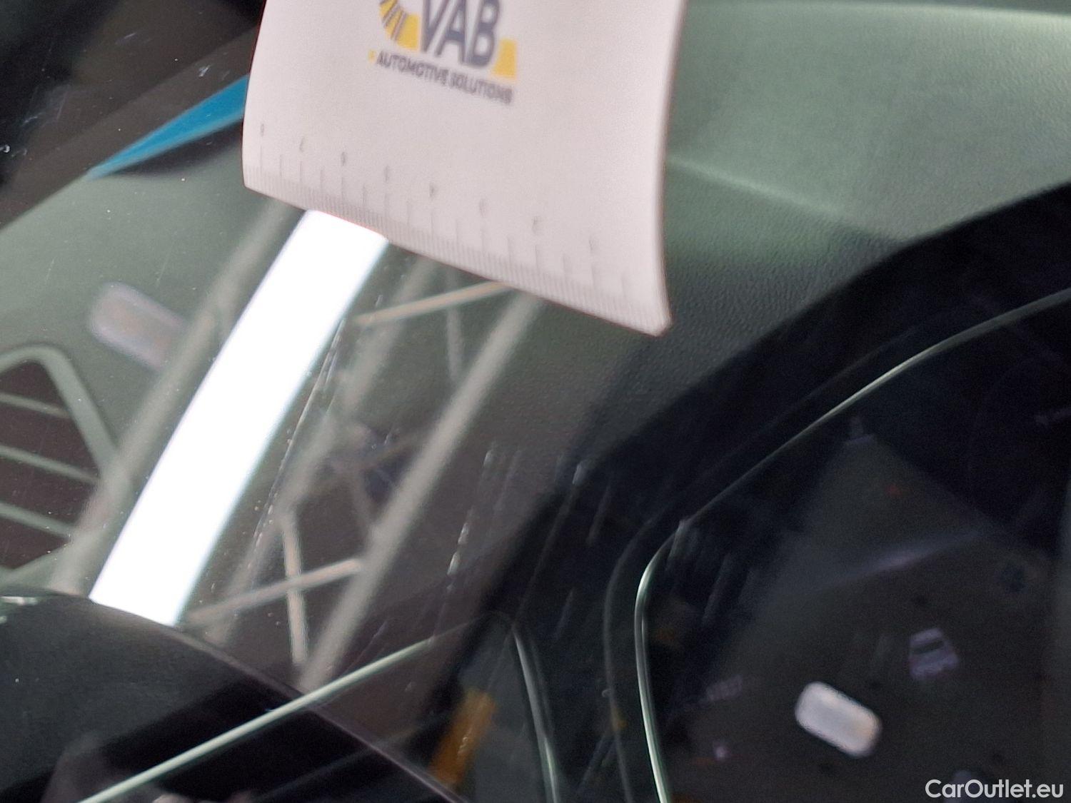  Renault  Captur Renault,  '19, Renault  E-TECH Plug-in Hybrid Initiale Pari #34