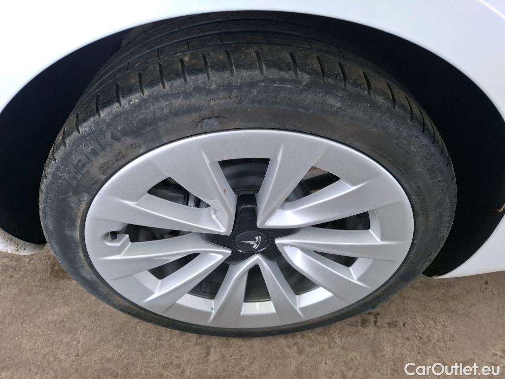  Tesla  Model 3 TESLA   2018  4P Berline Propulsion #1