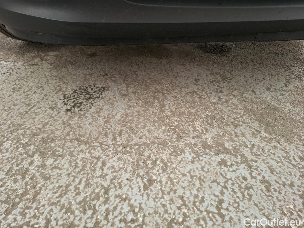  Citroen  C3  Société Feel Nav 1.5 BlueHDI 100CV BVM5 E6dT #20