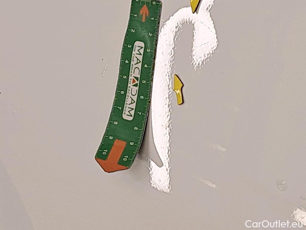  Toyota  Yaris TOYOTA  Hybride / 2019 / 5P / Berline Hybride 116h Dynamic Business Beyond Zer #7