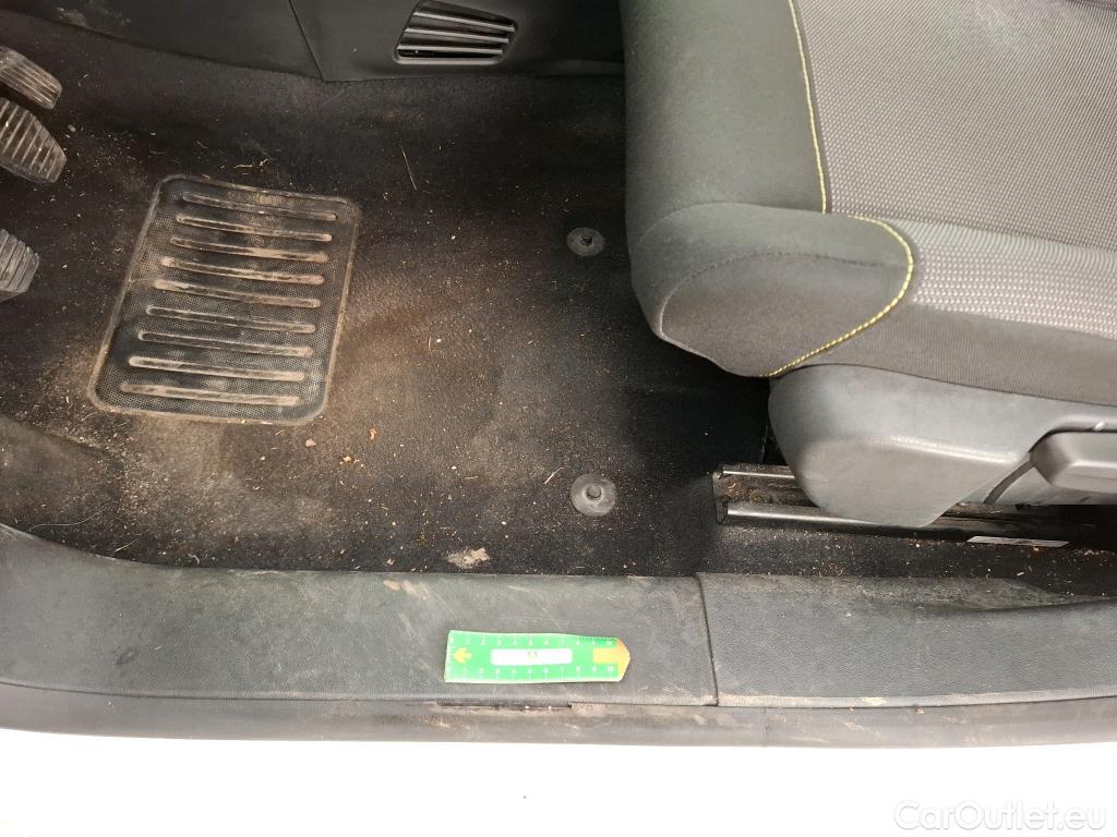  Citroen  C3  Société Feel Nav 1.5 BlueHDI 100CV BVM5 E6dT #9