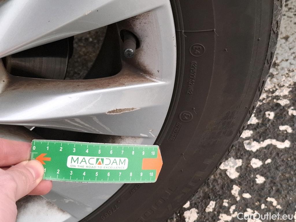  Skoda  KAMIQ SKODA  / 2019 / 5P / SUV 1.6 TDI 116ch DSG7 Business #35