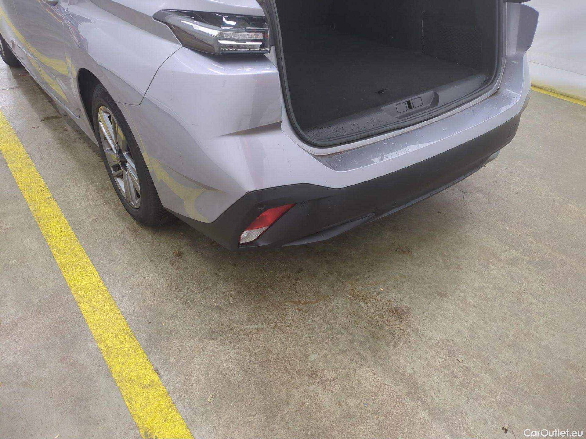  Peugeot  308 PEUGEOT  SW / 2021 / 5P / Break BlueHDi 130 EAT8 ACTIVE PACK #30