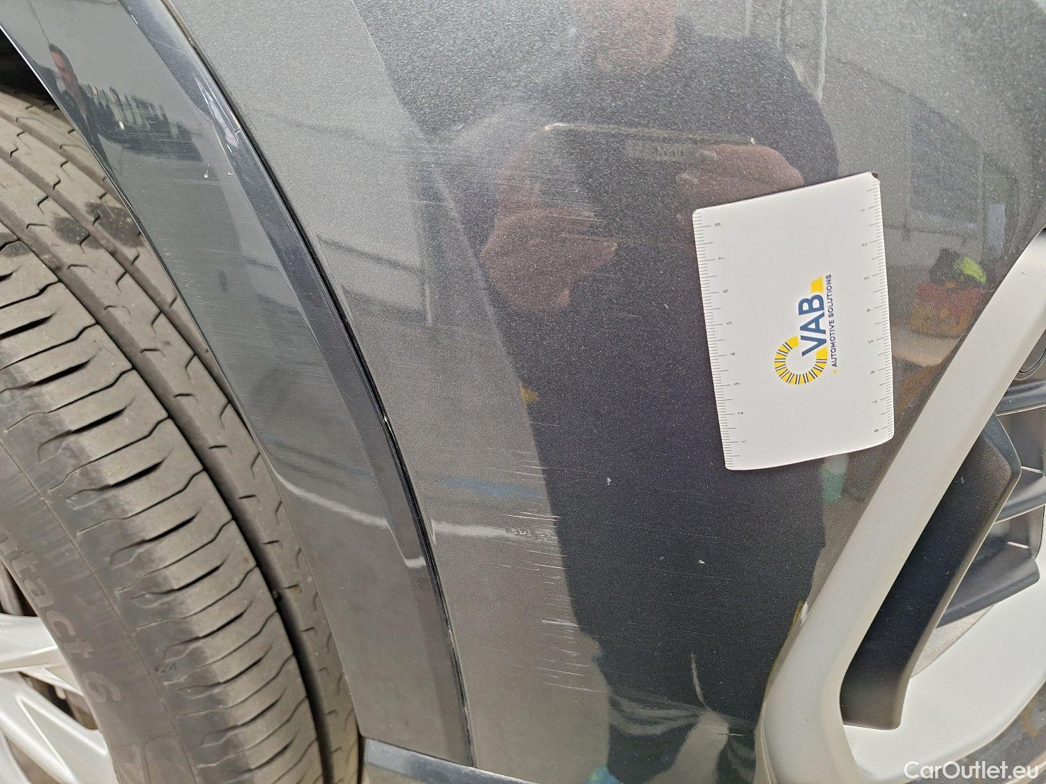  Audi  Q3 Audi,  SB '19 PHEV, Audi  Sportback 45 TFSI e S tronic S Line 5d #25