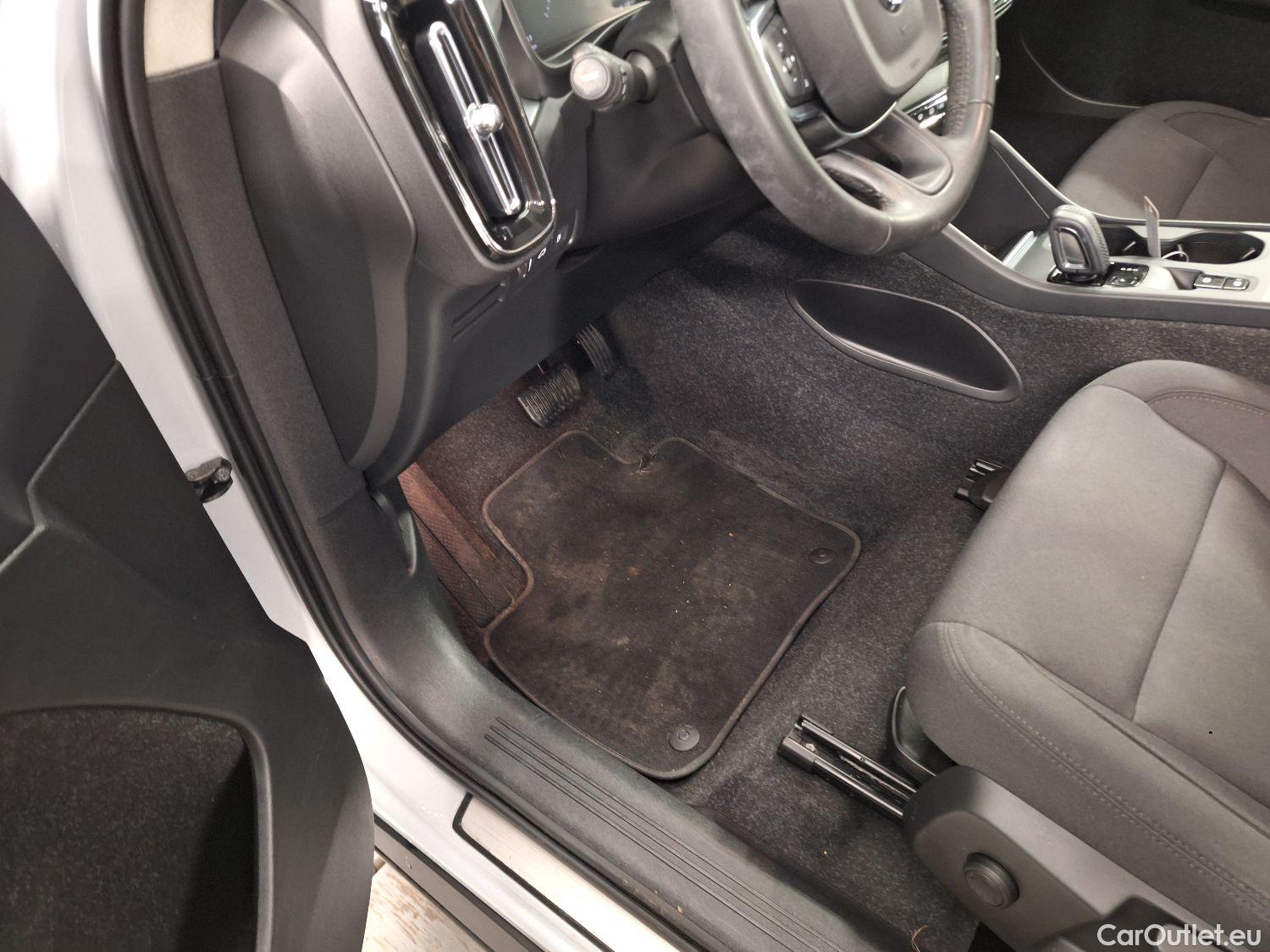  Volvo  XC 40 Volvo, XC40 '17, Volvo XC40 T5 Recharge Geartronic Inscription Expr #24